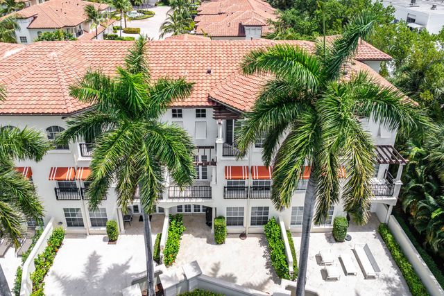 26 Marina Gardens Drive, Palm Beach Gardens, FL 33410