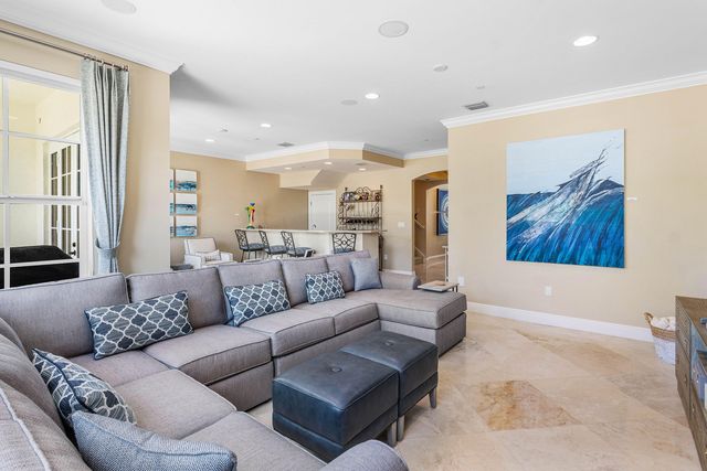 26 Marina Gardens Drive, Palm Beach Gardens, FL 33410