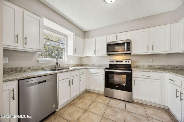 1226 TURTLE CREEK Drive S, Jacksonville, FL 32218
