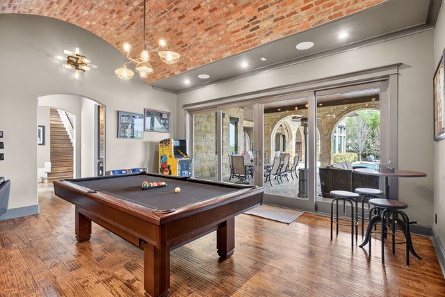 9541 Marbella Drive, Fort Worth, TX 76126