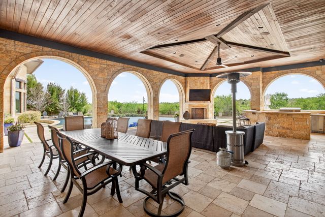 9541 Marbella Drive, Fort Worth, TX 76126