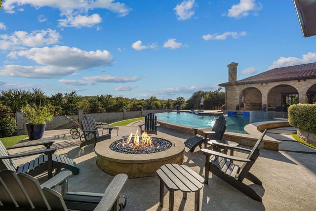 9541 Marbella Drive, Fort Worth, TX 76126