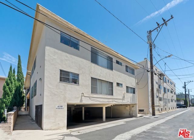 439 S Oakhurst Drive, Beverly Hills, CA 90212