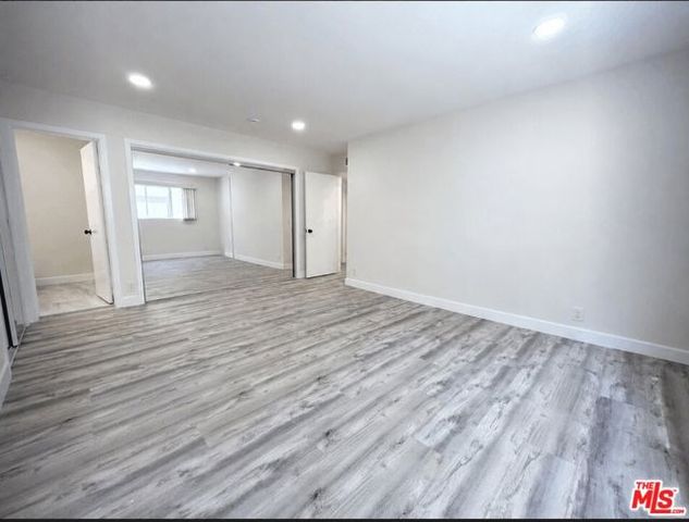 439 S Oakhurst Drive, Beverly Hills, CA 90212