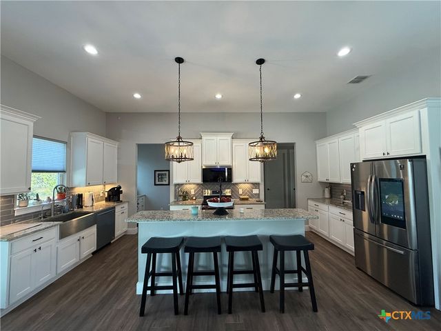 242 Flanders, Fischer, TX 78623