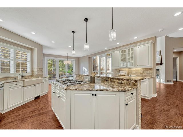 9164 E Lost Hill Trl, Lone Tree, CO 80124