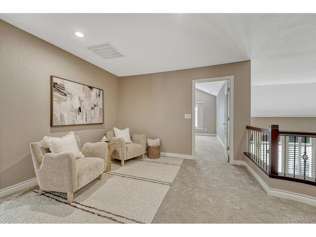 9164 E Lost Hill Trl, Lone Tree, CO 80124