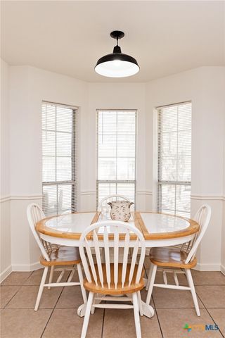 809 Steven Street, Troy, TX 76579