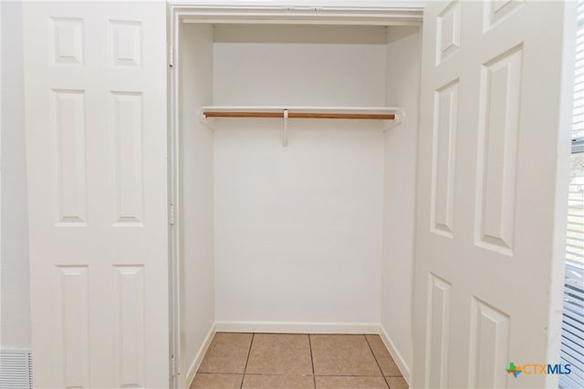 809 Steven Street, Troy, TX 76579