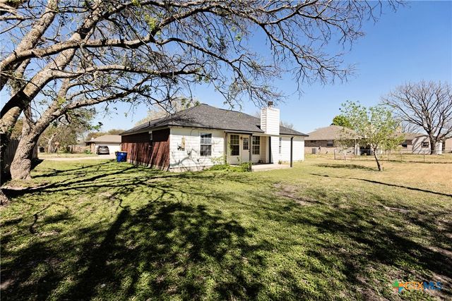 809 Steven Street, Troy, TX 76579