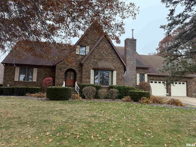 14850 RAY Road, Rushville, IL 62681