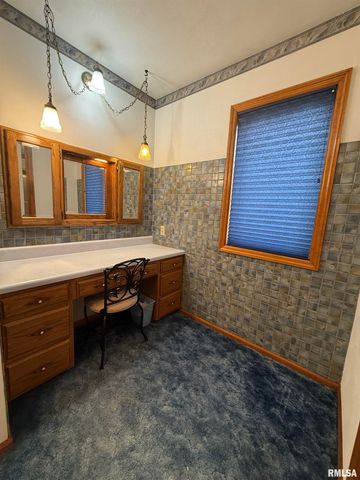 14850 RAY Road, Rushville, IL 62681