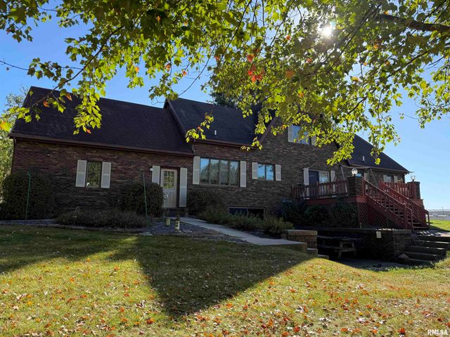 14850 RAY Road, Rushville, IL 62681