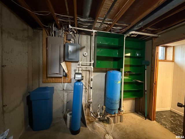 14850 RAY Road, Rushville, IL 62681