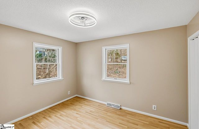 102 Blossom Court, Westminster, SC 29693