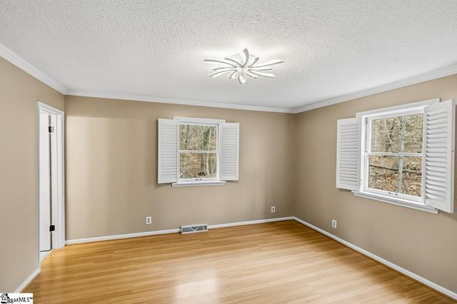 102 Blossom Court, Westminster, SC 29693