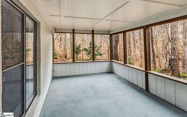 102 Blossom Court, Westminster, SC 29693