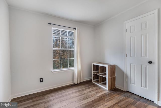 10907 CRESTWOOD DR, Spotsylvania, VA 22553