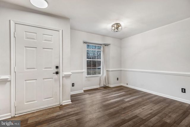 10907 CRESTWOOD DR, Spotsylvania, VA 22553