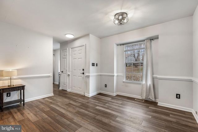 10907 CRESTWOOD DR, Spotsylvania, VA 22553