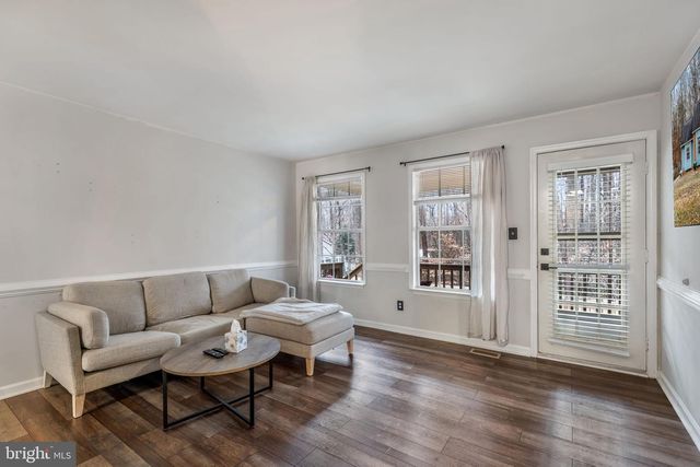 10907 CRESTWOOD DR, Spotsylvania, VA 22553