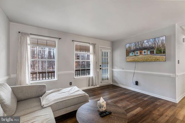 10907 CRESTWOOD DR, Spotsylvania, VA 22553