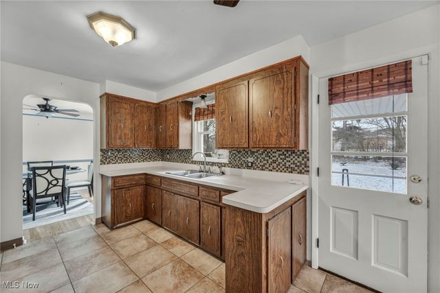 22790 Fairlawn Drive, Euclid, OH 44117