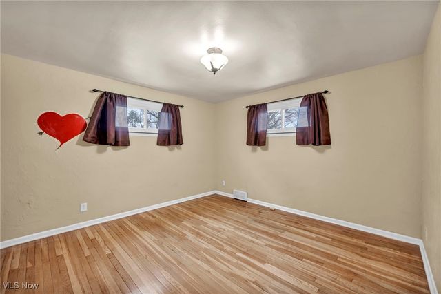 22790 Fairlawn Drive, Euclid, OH 44117