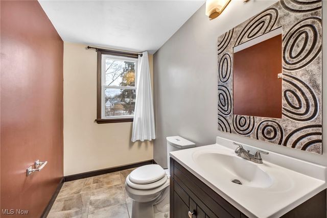 22790 Fairlawn Drive, Euclid, OH 44117