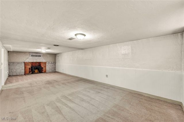 22790 Fairlawn Drive, Euclid, OH 44117