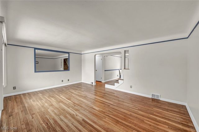 22790 Fairlawn Drive, Euclid, OH 44117