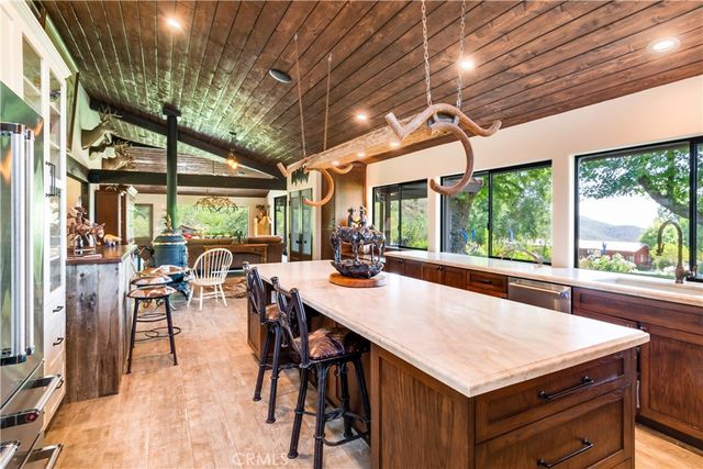 37547 Oak Glen Road, Oak Glen, CA 92399