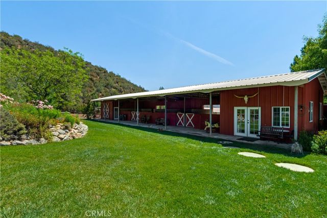 37547 Oak Glen Road, Oak Glen, CA 92399