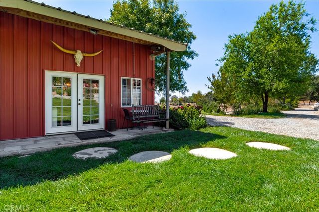 37547 Oak Glen Road, Oak Glen, CA 92399