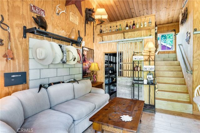 37547 Oak Glen Road, Oak Glen, CA 92399