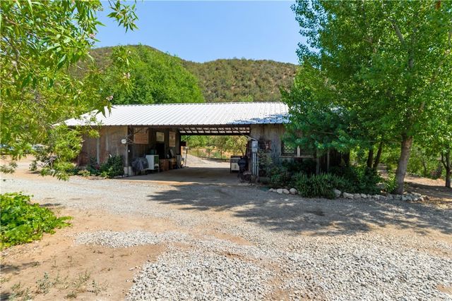 37547 Oak Glen Road, Oak Glen, CA 92399