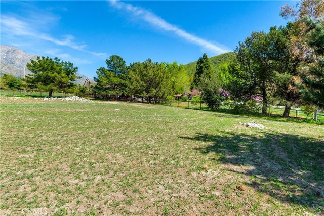 37547 Oak Glen Road, Oak Glen, CA 92399