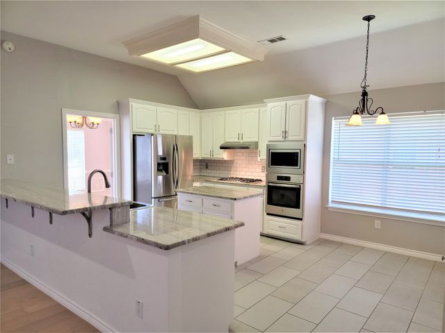 7221 Valley Bend Way, Plano, TX 75024