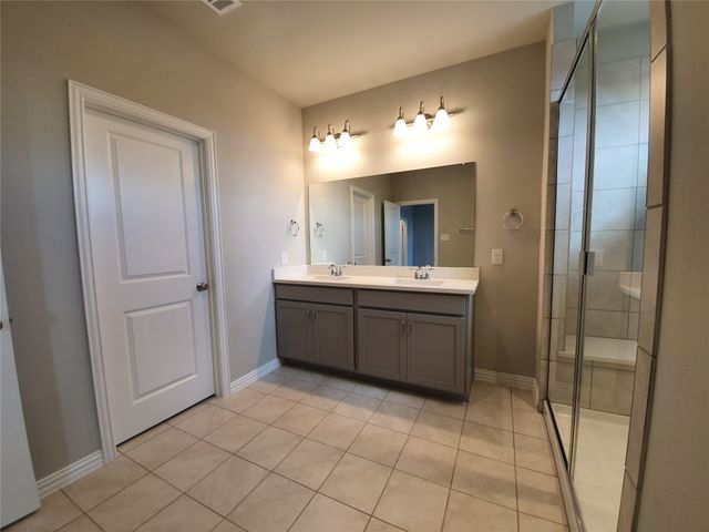 8266 Primrose Way, Dallas, TX 75252