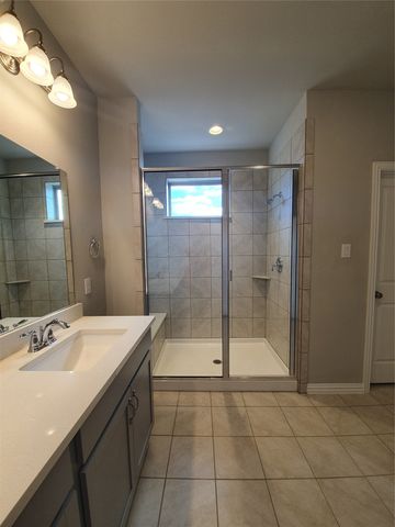 8266 Primrose Way, Dallas, TX 75252