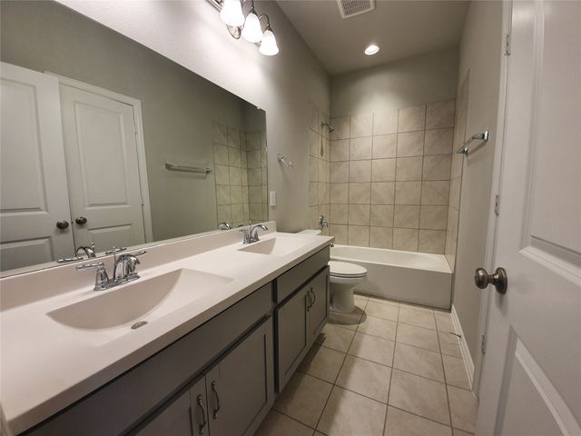 8266 Primrose Way, Dallas, TX 75252