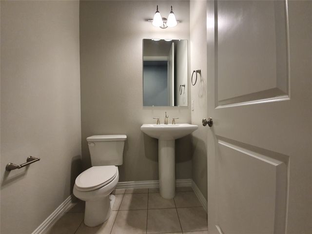 8266 Primrose Way, Dallas, TX 75252