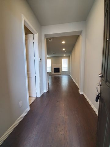 8266 Primrose Way, Dallas, TX 75252