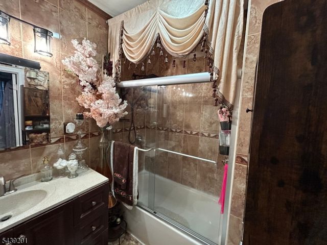 453 E 23Rd St, Paterson City, NJ 07514