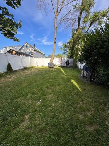 453 E 23Rd St, Paterson City, NJ 07514
