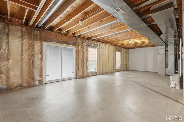 571 Bluffs View Court, Eureka, MO 63025