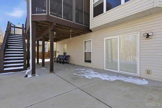 571 Bluffs View Court, Eureka, MO 63025