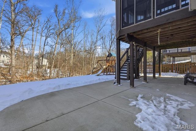 571 Bluffs View Court, Eureka, MO 63025