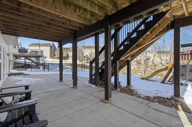 571 Bluffs View Court, Eureka, MO 63025