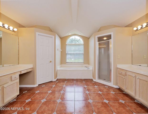 12252 LAKE FERN Drive, Jacksonville, FL 32258